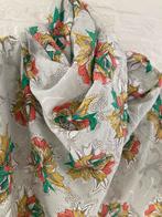 Vrolijke Sjaal JAGO Accessoires, Kleding | Dames, Mutsen, Sjaals en Handschoenen, Ophalen of Verzenden, Zo goed als nieuw, Maat 46/48 (XL) of groter