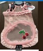 Honden shirtjes met kersen applicatie, Dieren en Toebehoren, Hondenkleding, Ophalen of Verzenden, Nieuw, Hondenjurk