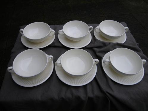 Wedgwood EDME Soepkop en schotels puntgaaf, Huis en Inrichting, Keuken | Servies, Zo goed als nieuw, Wedgwood, Aardewerk, Ophalen of Verzenden