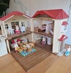 Sylvanian landhuis, met inrichting., Kinderen en Baby's, Speelgoed | Poppenhuizen, Ophalen, Zo goed als nieuw