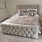 Gloednieuw luxe bed met matras en gratis bezorging, Ophalen of Verzenden, Zo goed als nieuw, Tweepersoons