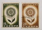 Nederland 1964 -nvph 827-828 -Europa- Bloem 22 kroonbladeren, Ophalen of Verzenden, Na 1940, Gestempeld