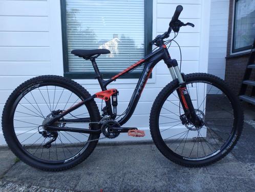 Trek Fuel EX 6 (29er) - Frame-maat = 16 inch (40 cm), Fietsen en Brommers, Fietsen | Mountainbikes en ATB, Zo goed als nieuw, Trek
