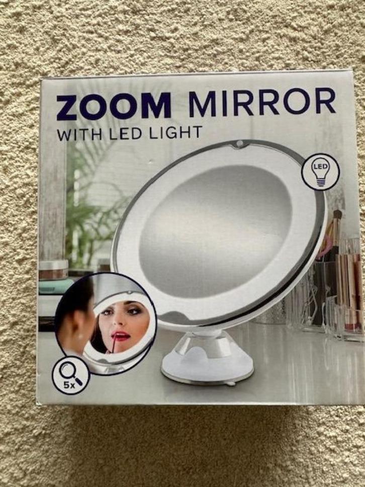 Vergrotingsspiegel - make-up spiegel, zoom mirror, Huis en Inrichting, Woonaccessoires | Spiegels, Nieuw, Minder dan 50 cm, Minder dan 100 cm