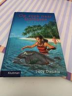 Op zoek naar Dolfijnen - Lucy Daniels, Ophalen of Verzenden, Gelezen, Fictie algemeen