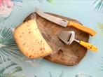 Borrelplank hapjes kaas op een houten plank, Ophalen of Verzenden, Nieuw
