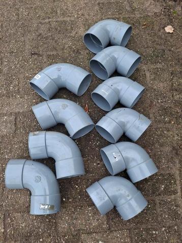 PVC Bochten - 10 stuks 110mm beschikbaar voor biedingen