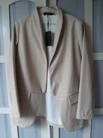 Nieuw jasje maat M/L New Colletion, Kleding | Dames, Maat 38/40 (M), Beige, Nieuw, Ophalen of Verzenden