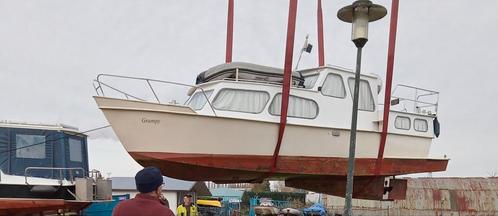 Tengro kruiser, Watersport en Boten, Motorboten en Motorjachten, Gebruikt, Staal, 9 tot 12 meter, Diesel, Binnenboordmotor, 30 tot 50 pk