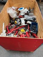 2183. Partij afsluiters / kranen / vlinderklep / kogelkraan, Ophalen, Zo goed als nieuw