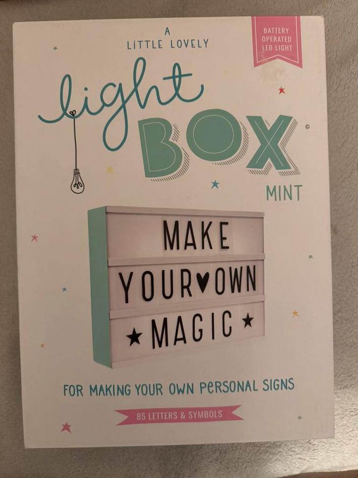 Light box mint ~ a little lovely, Huis en Inrichting, Woonaccessoires | Tekstborden en Spreuken, Gebruikt, Ophalen of Verzenden