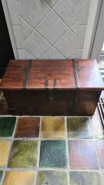 0156 - Kleine antieke houten dekenkist - Rustiek, Ophalen