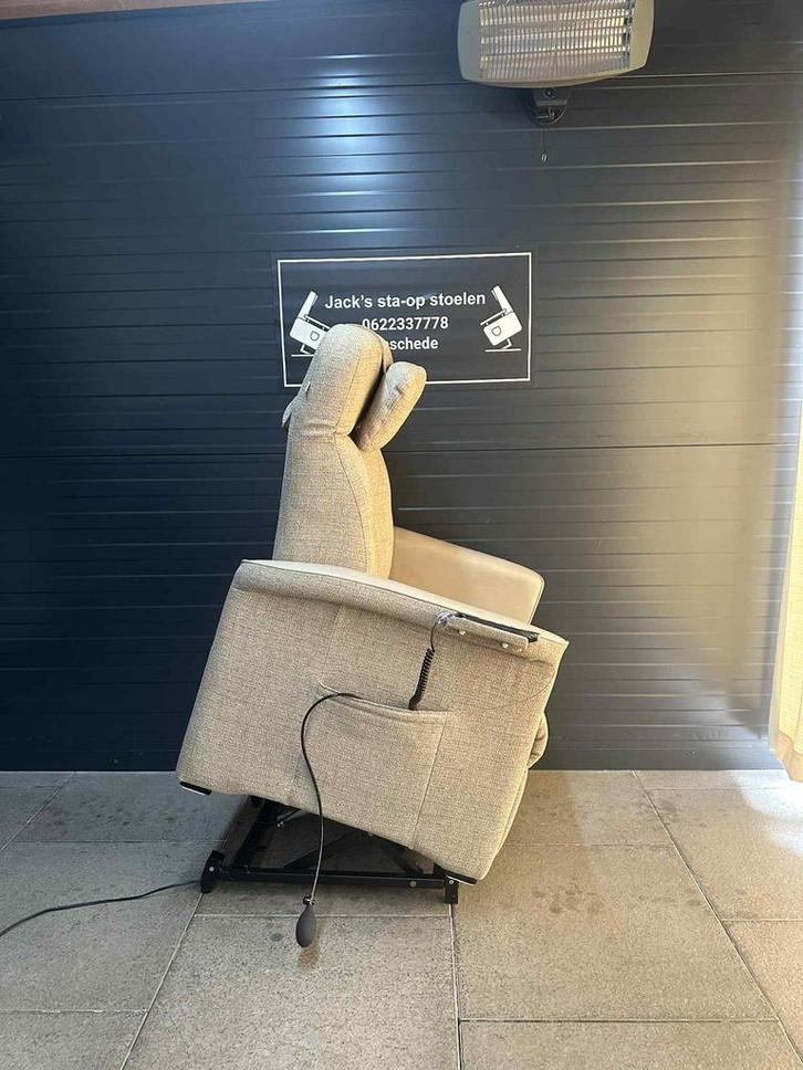 Sta op stoel, Huis en Inrichting, Fauteuils, Zo goed als nieuw, Ophalen of Verzenden