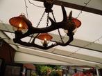 gewei hang  lamp met kapjes , 70 euro, Huis en Inrichting, Lampen | Kroonluchters, Ophalen, Zo goed als nieuw, Overige materialen