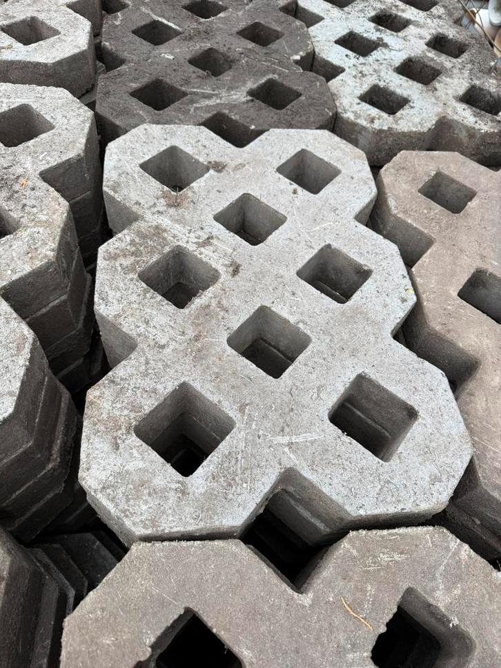 600st Kunststof grastegels grasblokken grasbeton 60x40x8, Tuin en Terras, Tegels en Klinkers, Gebruikt, Overige typen, Kunststof