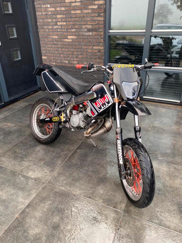 Derbi Senda DRD Edition - Goed onderhouden!, Fietsen en Brommers, Brommers | Derbi, Zo goed als nieuw, Maximaal 45 km/u, Ophalen