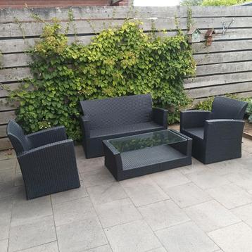 Mooie loungeset. beschikbaar voor biedingen