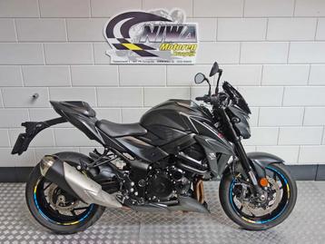 SUZUKI GSX-S 750 ABS (bj 2021) beschikbaar voor biedingen
