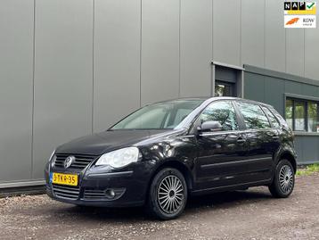 Volkswagen Polo 1.2-12V 5 DEURS|AIRCO|ELEKT.PAK|APK|ISOFIX|