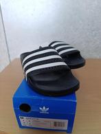 adidas adilette 280647 uni-sex, Slippers, Zwart, Nieuw, Ophalen of Verzenden