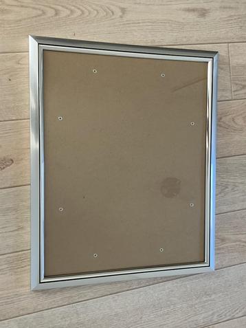 Fotolijst zilver 40x50 beschikbaar voor biedingen