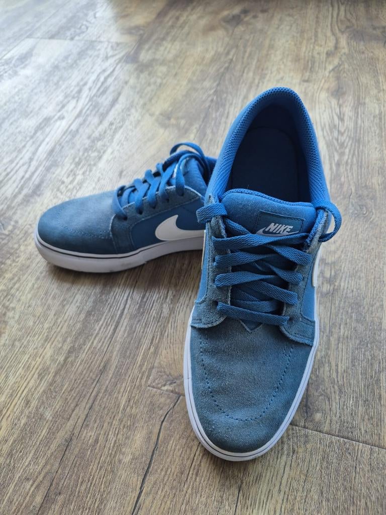 Nike SB maat 42, Ophalen of Verzenden, Gedragen