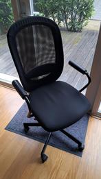 Office chair with armrest in excellent condition -  Den Haag, Huis en Inrichting, Bureaustoelen, Bureaustoel, Zo goed als nieuw