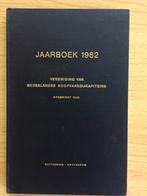 Jaarboek van Vereniging van Nederlandse Koopvaardijkapiteins, Ophalen of Verzenden, Gelezen, Diverse auteurs