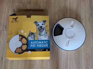 PetFriends automatische voerbak  beschikbaar voor biedingen