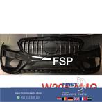 W205 C43 AMG Voorbumper + GT style Gril Mercedes C Klasse 20, Gebruikt, -, Voor, Ophalen of Verzenden