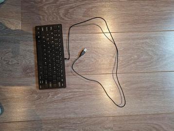 Mini Toetsenbord met USB Aansluiting beschikbaar voor biedingen