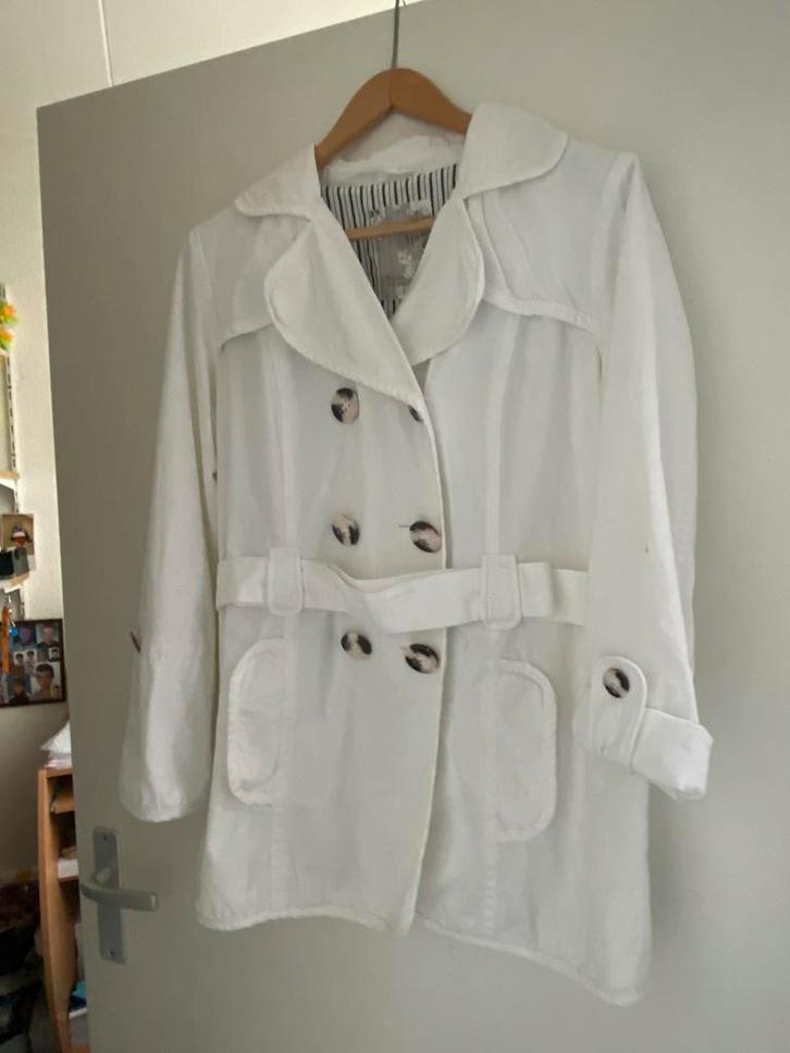 Dames jassen, Kleding | Dames, Jassen | Zomer, Zo goed als nieuw, Maat 38/40 (M), Zwart, Ophalen of Verzenden