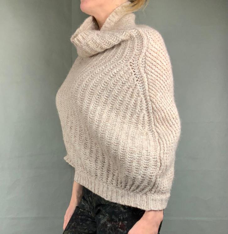 Humanoid gebreide / wollen poncho one size beige, Kleding | Dames, Truien en Vesten, Zo goed als nieuw, Maat 38/40 (M), Beige