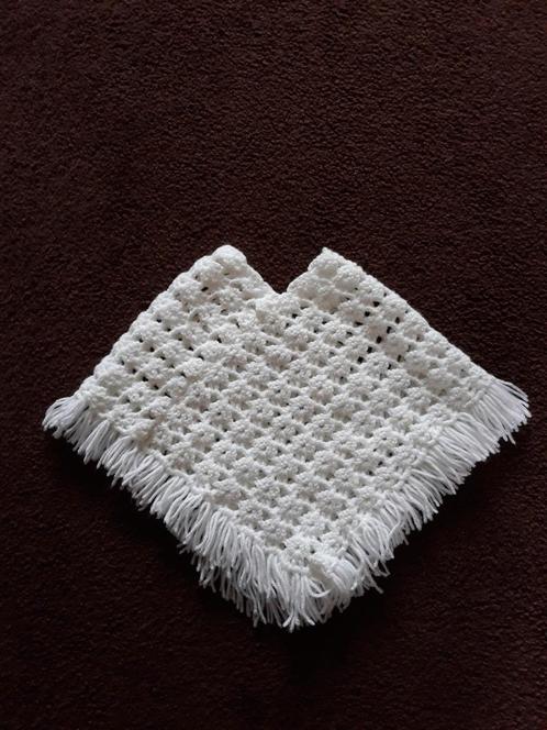 Zgan handgemaakte poncho maat 62, Kinderen en Baby's, Babykleding | Maat 62, Zo goed als nieuw, Meisje, Overige typen, Ophalen of Verzenden