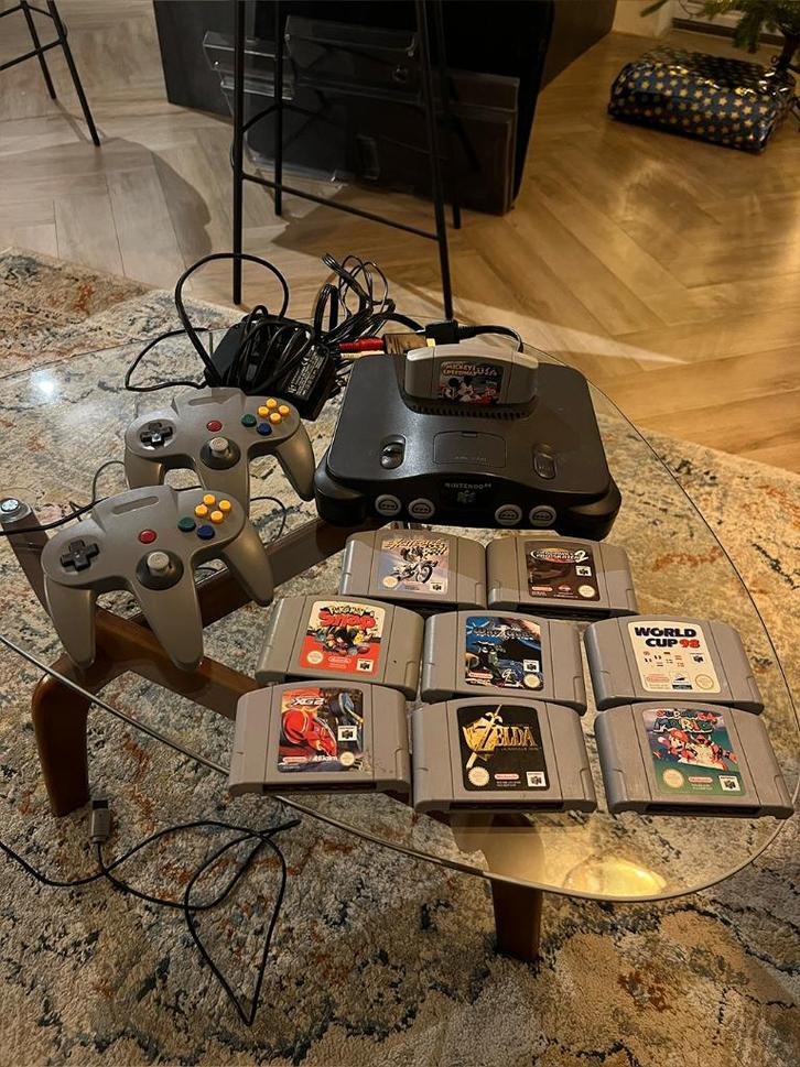 Nintendo 64 | 2 controllers | 9 games | 100% werkend, Spelcomputers en Games, Games | Nintendo 64, Gebruikt, Overige genres, 2 spelers