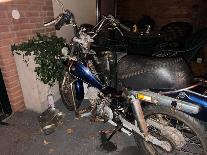 Tomos Revival opknapper, Fietsen en Brommers, Brommers | Tomos, Gebruikt, Revival, Maximaal 45 km/u, Ophalen