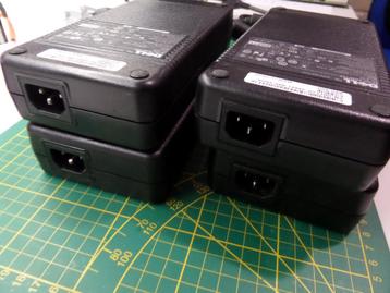 dell netvoeding.  DA-2. 12V 18A. beschikbaar voor biedingen