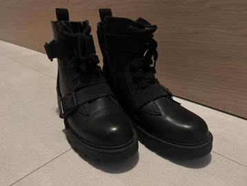 Ugg bikerboots zwart 40 nieuw‼️ beschikbaar voor biedingen