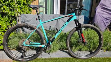 Super Carbon Bianchi Nitron zo goed nieuw beschikbaar voor biedingen