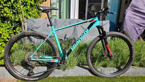 Super Carbon Bianchi Nitron zo goed nieuw, Fietsen en Brommers, Fietsen | Mountainbikes en ATB, Zo goed als nieuw, Heren, Overige merken