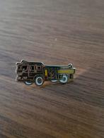 V 341 Brandweerwagen Pin, Verzamelen, Speldjes, Pins en Buttons, Ophalen of Verzenden, Zo goed als nieuw, Transport, Speldje of Pin