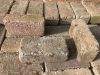 Partij mooie kleine betonnen klinkers, Tuin en Terras, Tegels en Klinkers, Ophalen, Gebruikt, Klinkers, Minder dan 5 m²