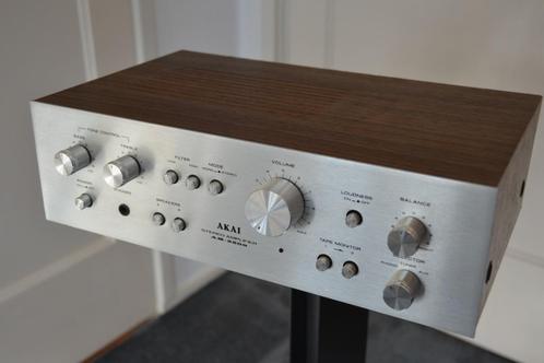 Vintage Akai AM-2200., Audio, Tv en Foto, Versterkers en Receivers, Gebruikt, Stereo, Minder dan 60 watt, Overige merken, Ophalen of Verzenden