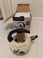 NIEUW FLUITKETEL 2,2 LITER Met Bloemmotief, Ophalen of Verzenden, Zo goed als nieuw