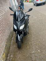 YAMAHA XMAX Sg22 motorrijbewijs, Fietsen en Brommers, Ophalen