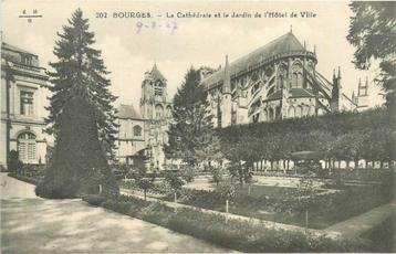 (381-431-031) Bourges La Cathedrale beschikbaar voor biedingen