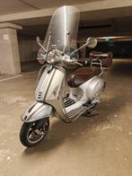 Vespa Primavera 70th Anniversary Edition - Zilver, begrensd, Fietsen en Brommers, Scooters | Vespa, Ophalen, Gebruikt, Overige modellen