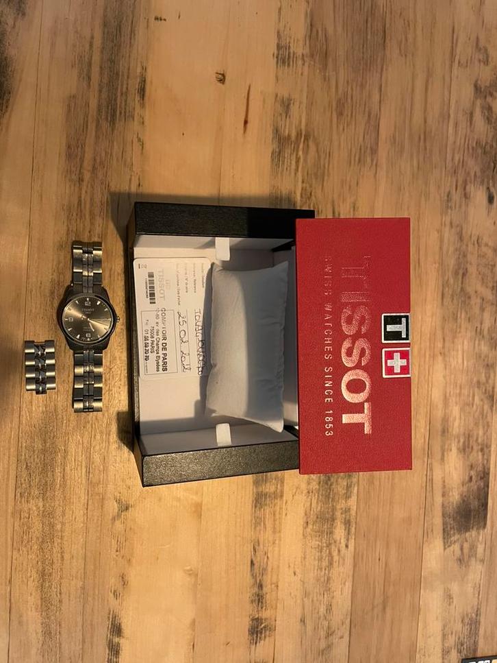 Tissot PR100 Horloge, Sieraden, Tassen en Uiterlijk, Horloges | Dames, Zo goed als nieuw, Overige merken, Staal, Ophalen of Verzenden