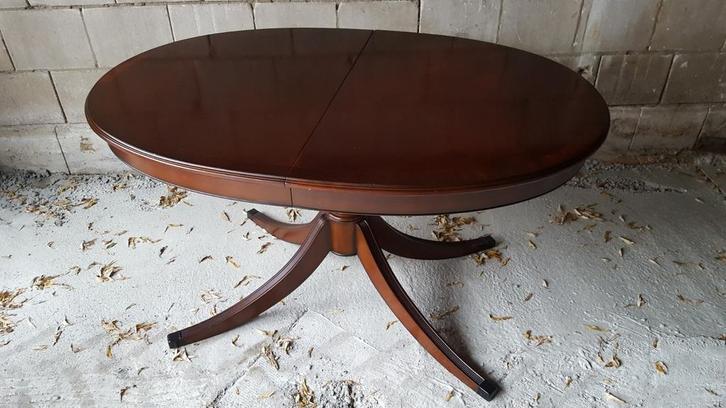 Heldense mahonie eetkamer tafel, Antiek en Kunst, Antiek | Meubels | Tafels, Ophalen