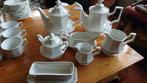 Compleet porseleinen servies Johnson Brothers England, Antiek en Kunst, Ophalen
